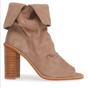 Chinese laundry bootie